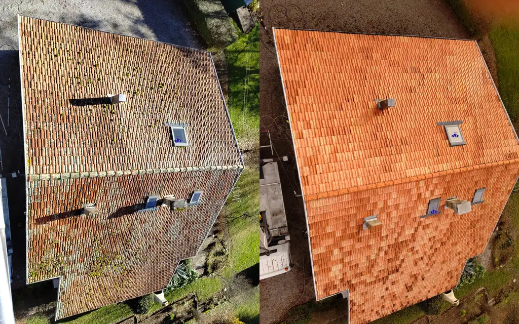 Démoussage de toiture dans les Hautes-Pyrénées Photo avant-après d'un chantier de démoussage de toiture réalisé par HMLS 65 dans les Hautes-Pyrénées. Le résultat final est visible.